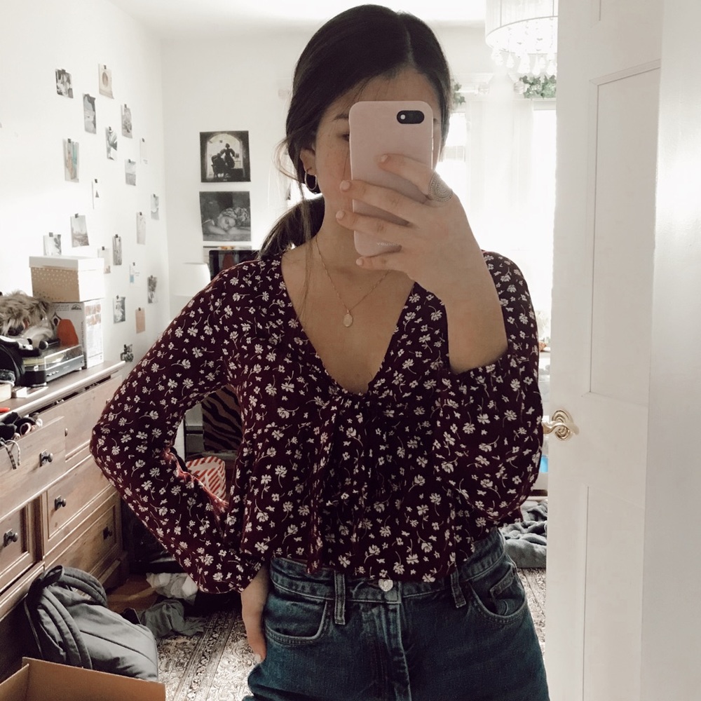 L.A. Hearts maroon floral tie front top